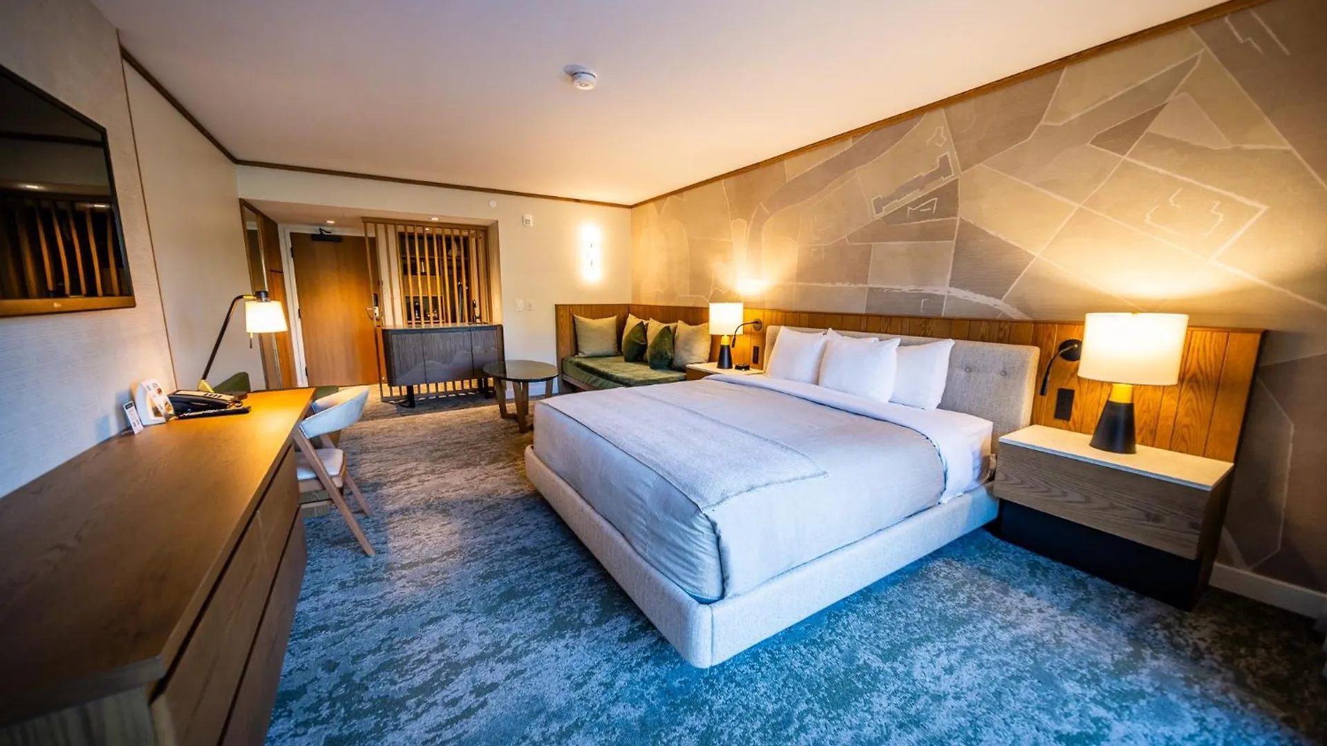 Banff Park Lodge Отель