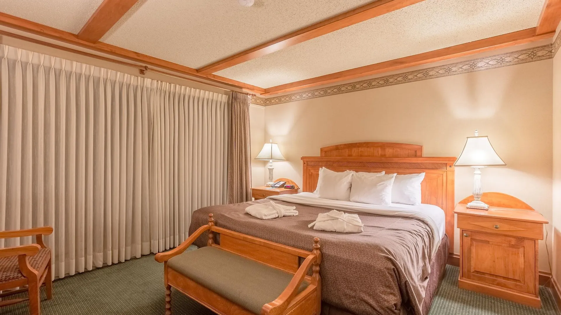 Banff Park Lodge Hotel