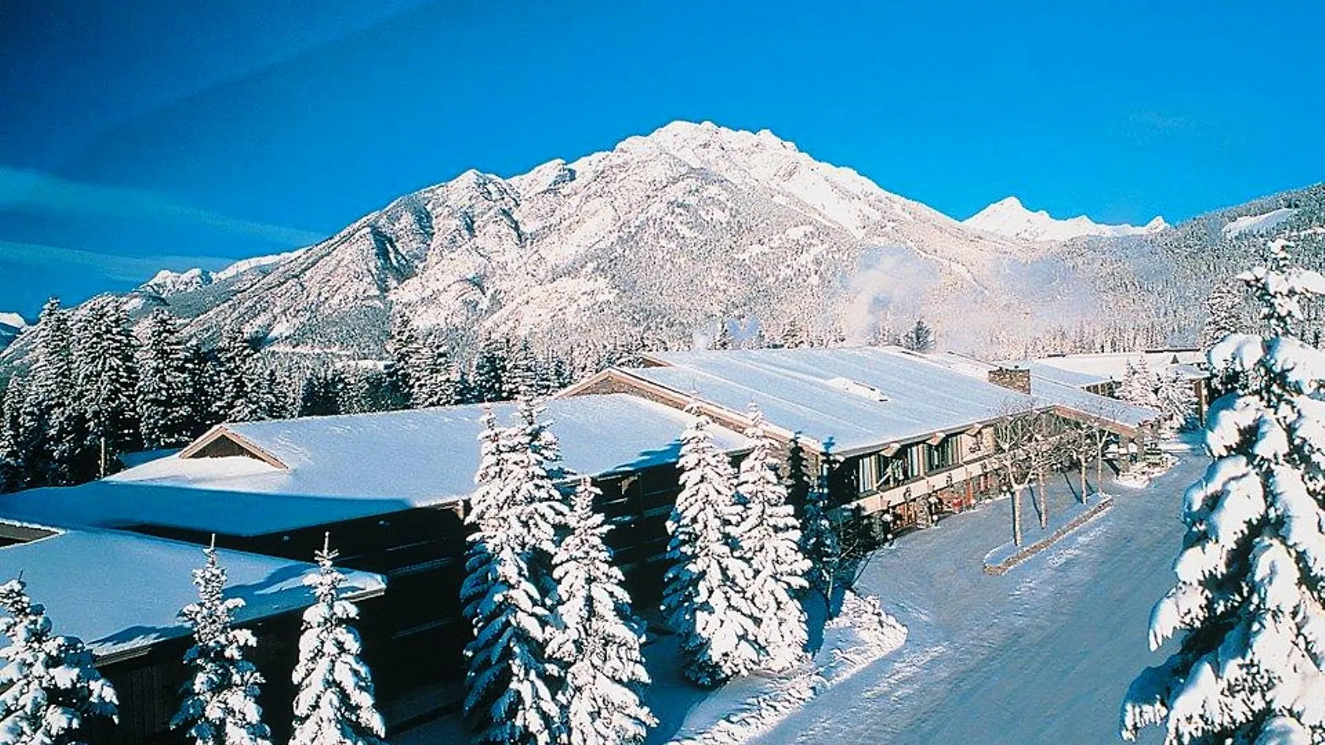 Hotel Banff Park Lodge
