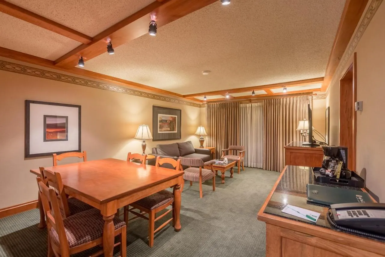 Banff Park Lodge Canada